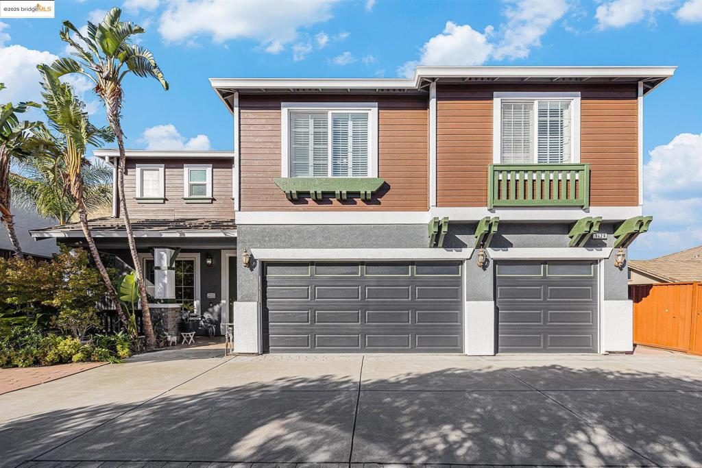 OAK HILLS - Residential