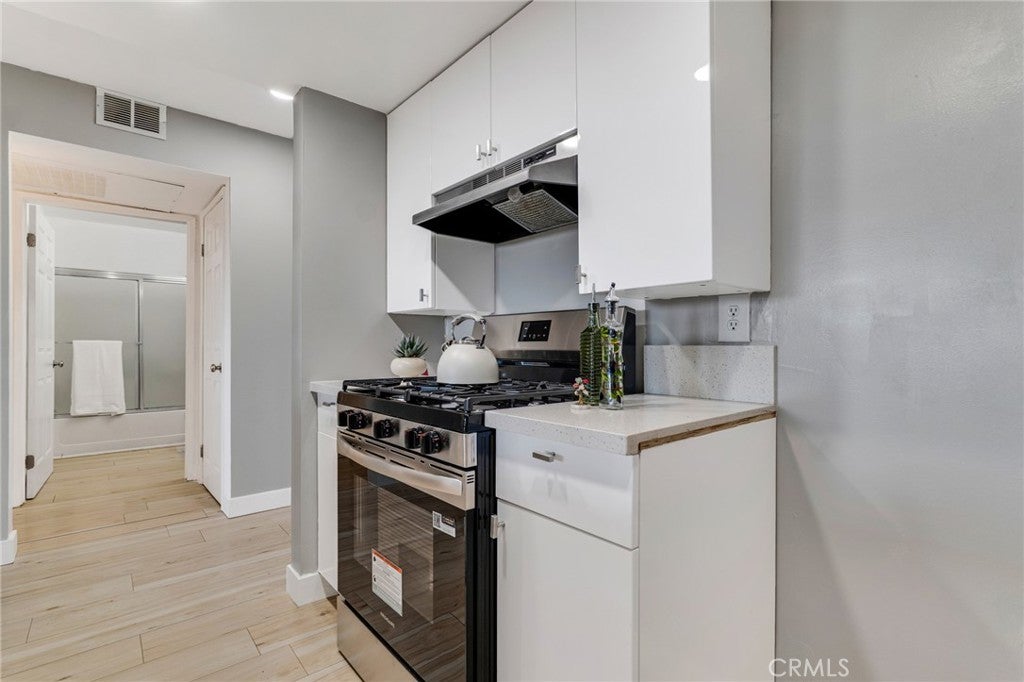 12601 Van Nuys Boulevard 104