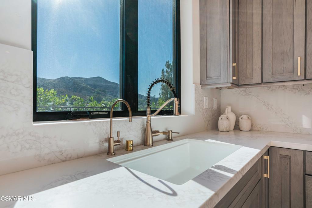 custom - 4179 - Residential