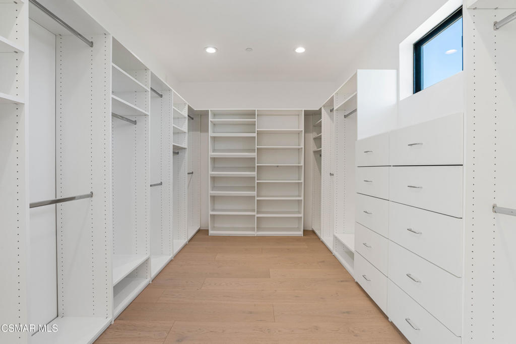 custom - 4179 - Residential