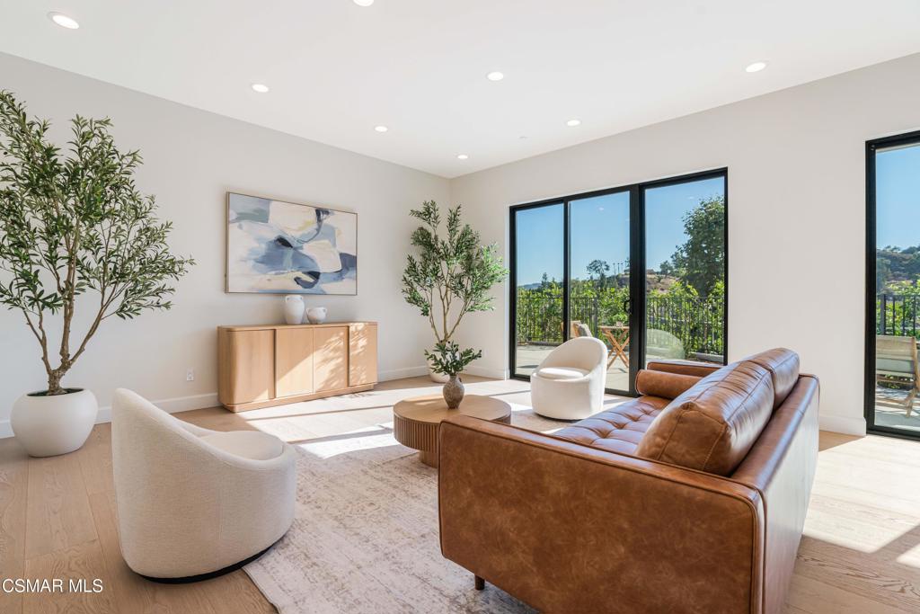 custom - 4179 - Residential