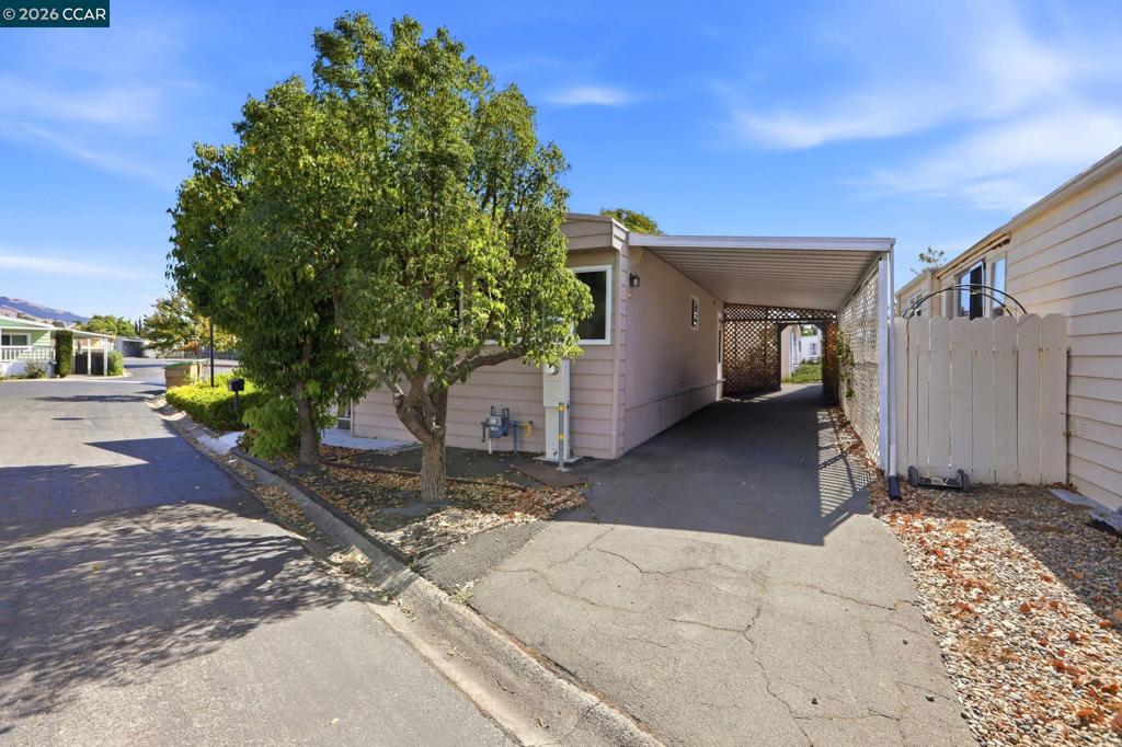 130 Leanne Lane