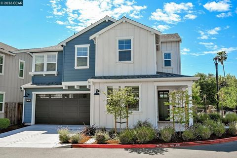 Photo of 106 Southern Oak Dr, Pleasant Hill, CA 94523 (MLS # 41130351)