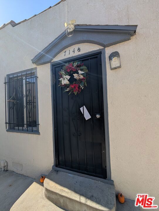 710 W 76th Street