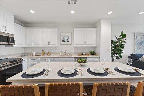 1093 N Harbor Boulevard Anaheim CA 92801