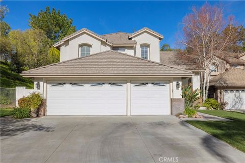Photo of 25603 Shaw Pl, Stevenson Ranch, CA 91381 (MLS # SR26049848)