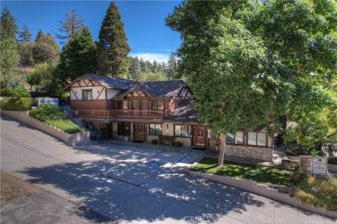 Photo of 24028 Lake Drive, Crestline, CA 92325 (MLS # IG24245738)