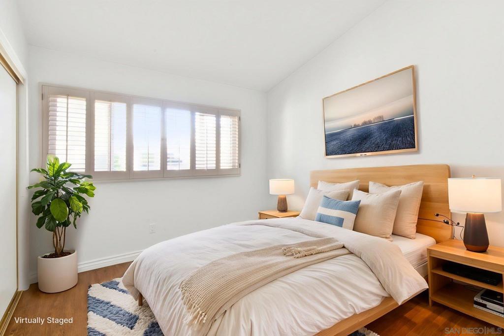 8988 Caminito Verano