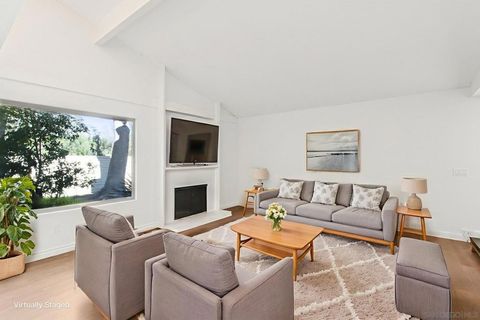 Photo of 8988 Caminito Verano, La Jolla, CA 92037 (MLS # 260002028SD)