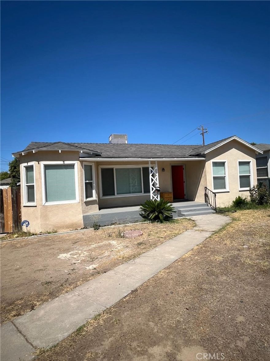 Welcome to this beautifully remodeled 2-bedroom, 1-bathroom home located in a peaceful and quiet neighborhood. Perfectly designed for comfort and convenience, this property is ideal for first-time buyers, small families, or anyone looking to downsize without sacrificing style.Features & Highlights:

remodeled interior with modern finishes Bright and open living spaces Updated kitchen and bathroom

Spacious bedrooms with plenty of natural light Location Benefits Close to top-rated schools and local markets Just minutes from shopping centers, dining, and entertainment Easy access to nearby freeways for quick commuting Nestled in a quiet, family-friendly community

This charming home is ready for you to move in and make it your own. Don’t miss the opportunity to own a turnkey property in a great location!