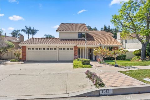 Photo of 1312 Darnell St, Upland, CA 91784 (MLS # CV26067304)