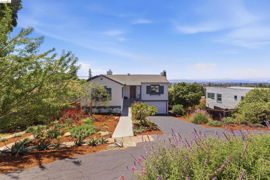 4421 Harbor View Ave