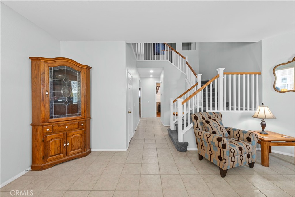 37945 Sawleaf Place