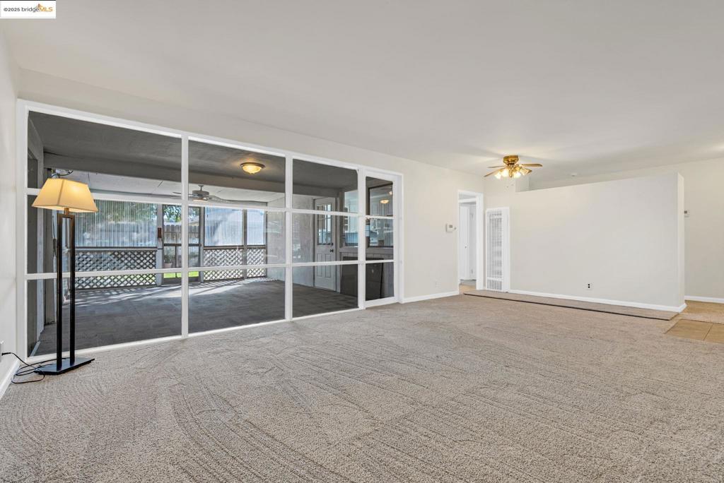 HOLBROOK HEIGHTS - Residential