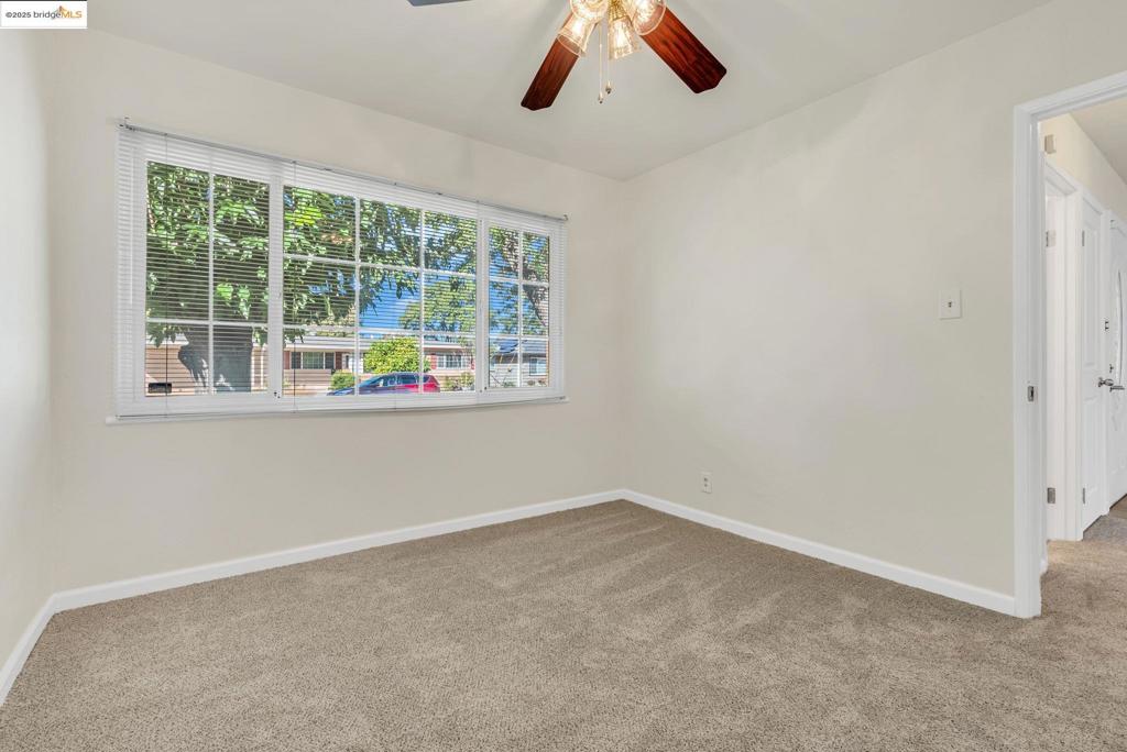 HOLBROOK HEIGHTS - Residential