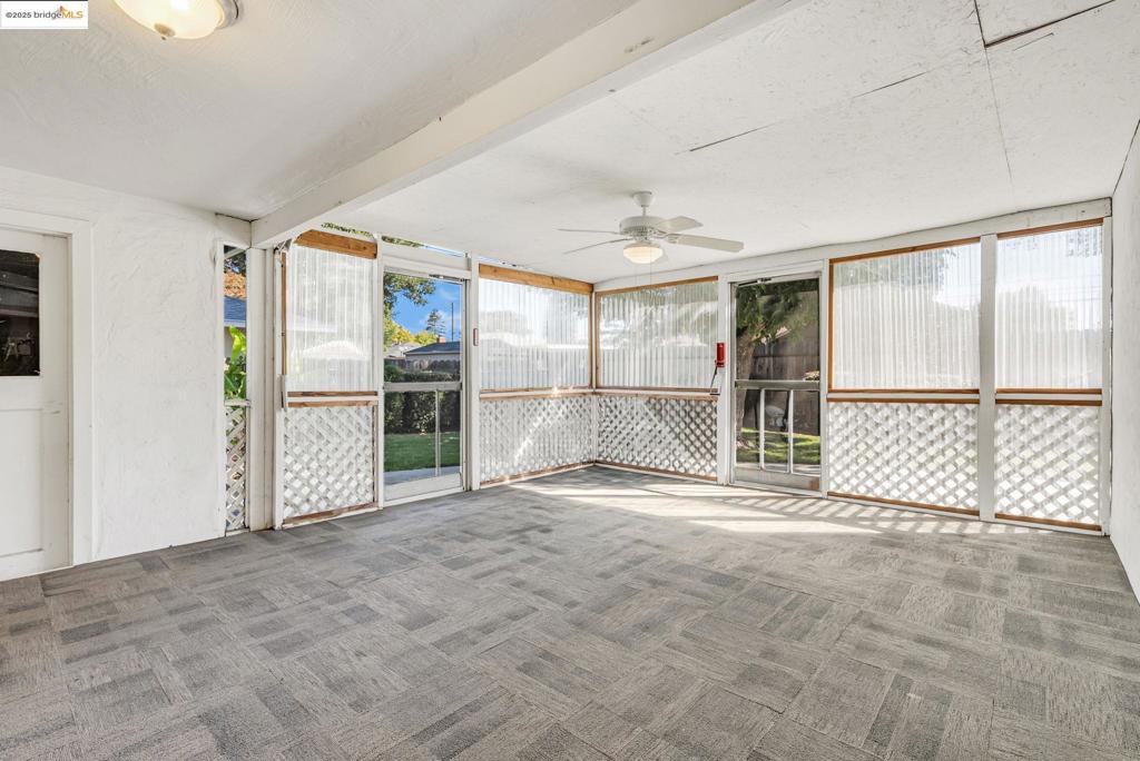 HOLBROOK HEIGHTS - Residential