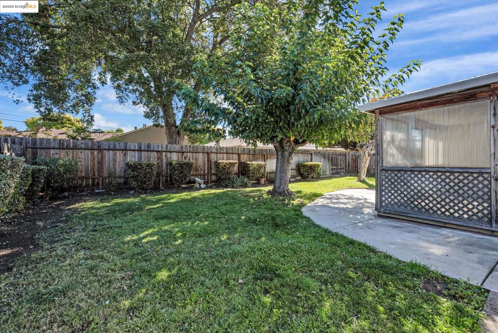 HOLBROOK HEIGHTS - Residential