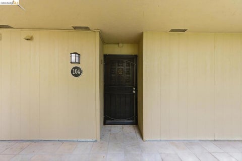 Photo of 1453 Neotomas AVE AVE #APT 104, Santa Rosa, CA 95405 (MLS # 41135145)