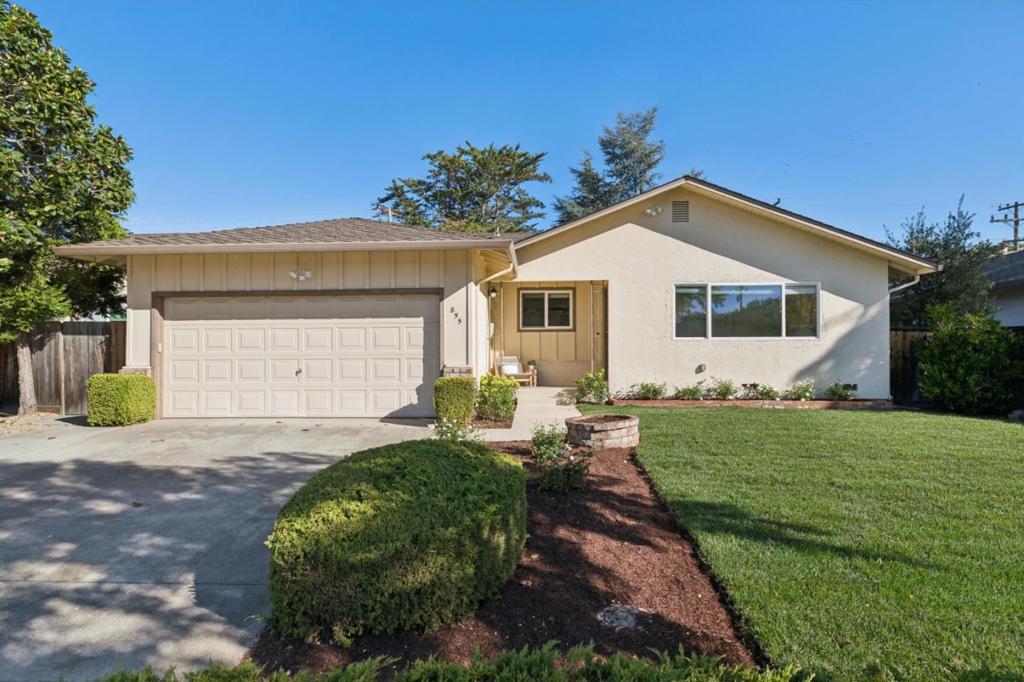 855 Durshire Way