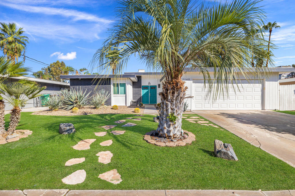 Palm Desert Country - Residential