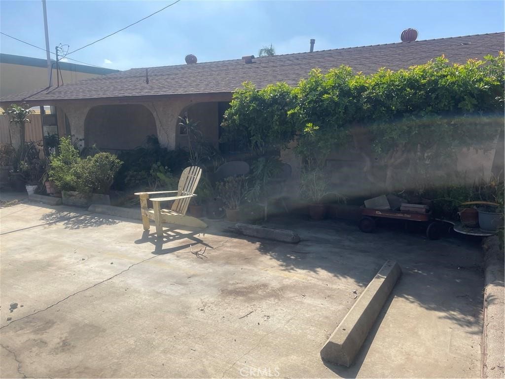 2044 W 166th Street