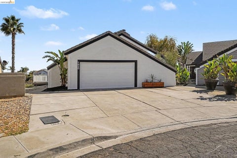 Photo of 1820 Surfside Ct, Discovery Bay, CA 94505 (MLS # 41150215)
