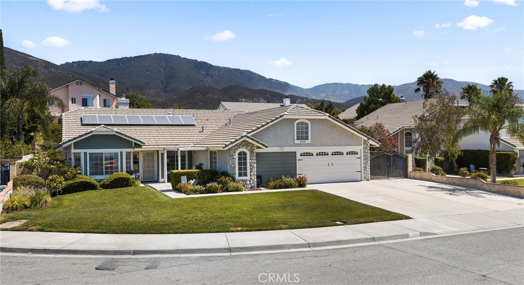 3242 Hyatt Road