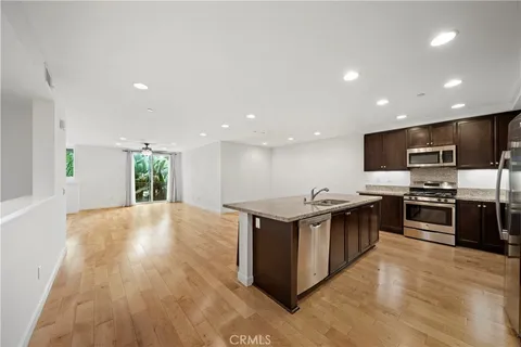 87 Waldorf, Irvine, CA 92612 - MLS#: NP25222737