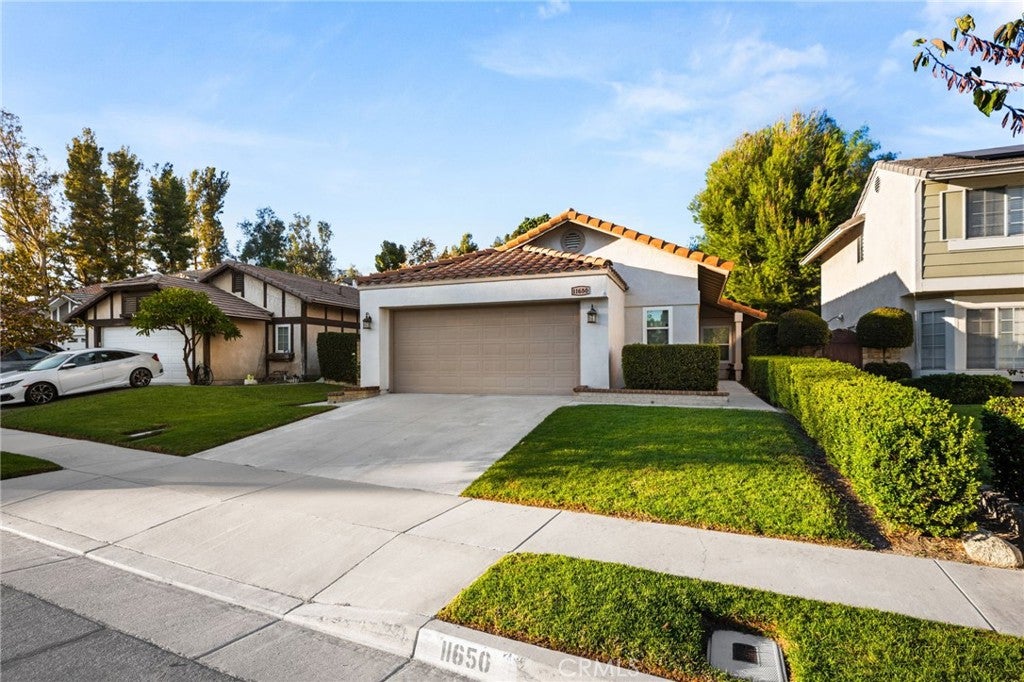 11650 Mount Miriah