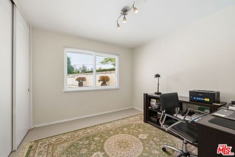 Tiny photo for 29107 Hillrise Drive, Agoura Hills, CA 91301 (MLS # 26840211)