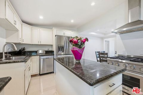 Tiny photo for 29107 Hillrise Drive, Agoura Hills, CA 91301 (MLS # 26840211)