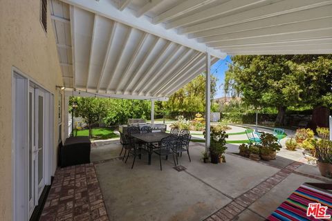 Tiny photo for 29107 Hillrise Drive, Agoura Hills, CA 91301 (MLS # 26840211)