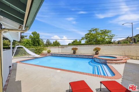 Tiny photo for 29107 Hillrise Drive, Agoura Hills, CA 91301 (MLS # 26840211)