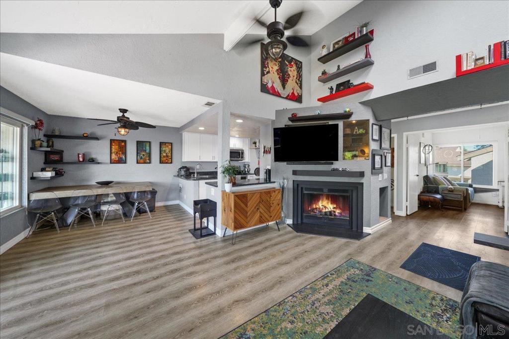 La Mesa - Residential