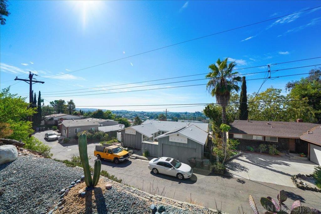 La Mesa - Residential