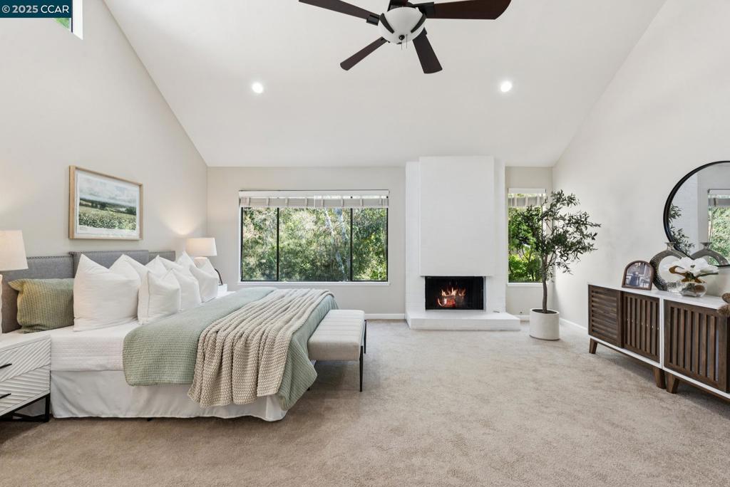 SUMMIT RIDGE - Residential