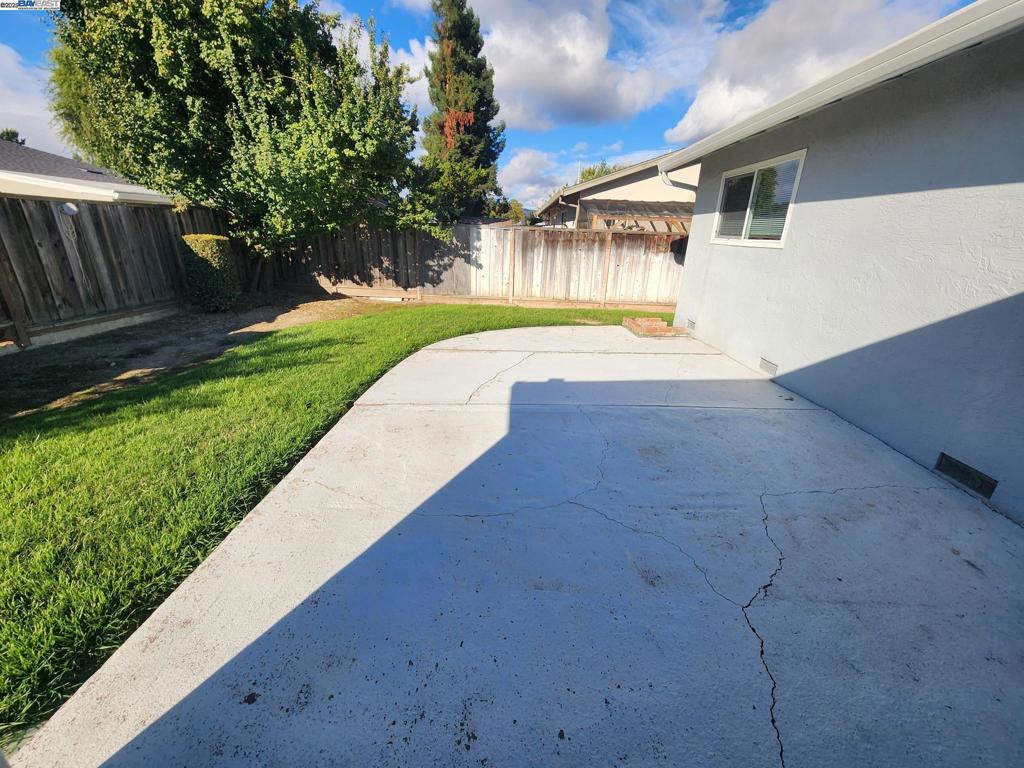 Not Listed - Residential Lease