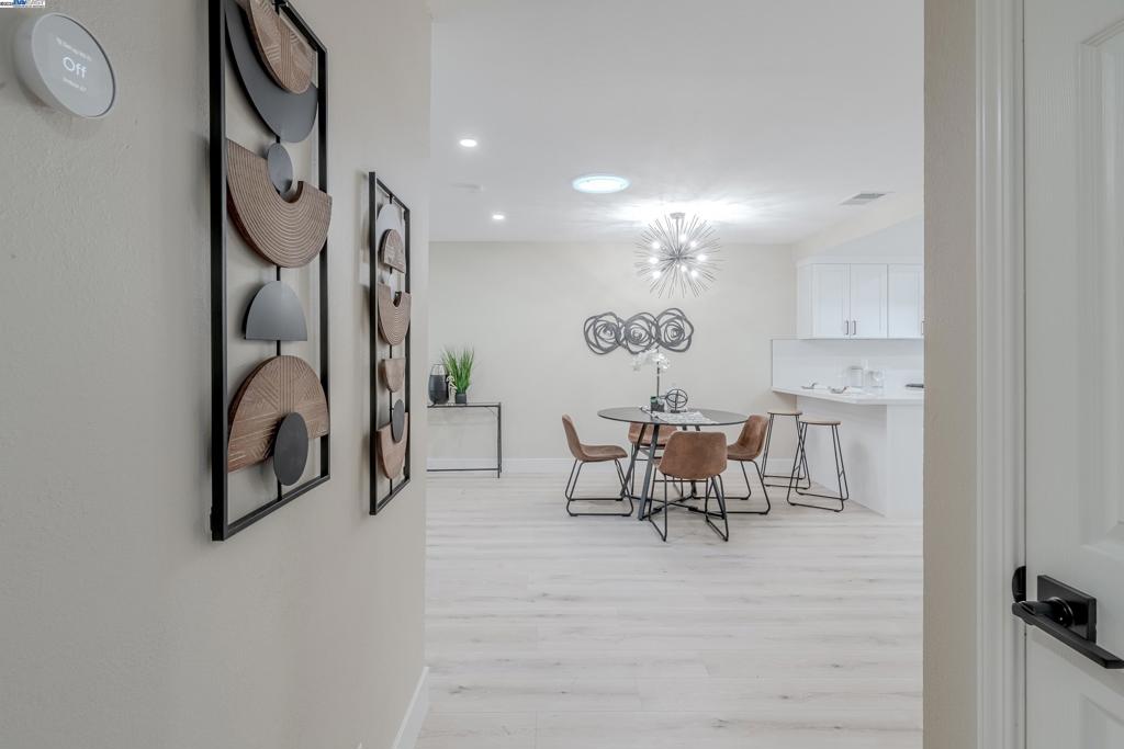 TWIN CREEKS AREA - Residential