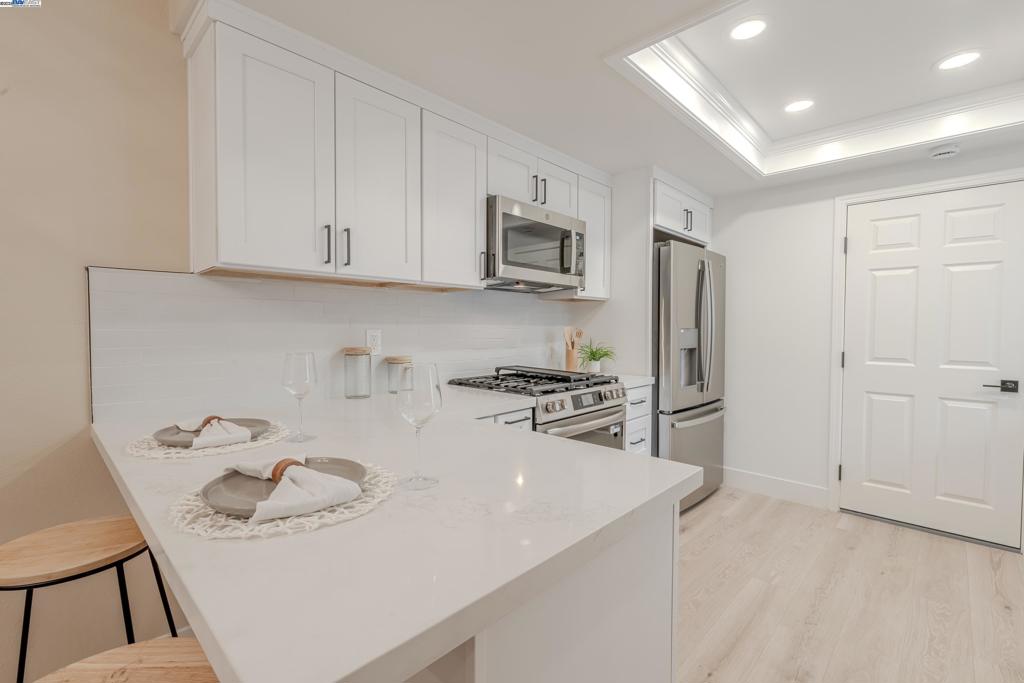 TWIN CREEKS AREA - Residential