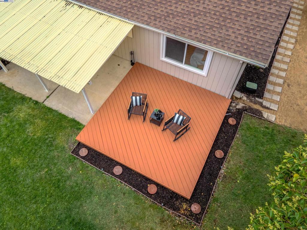 TWIN CREEKS AREA - Residential