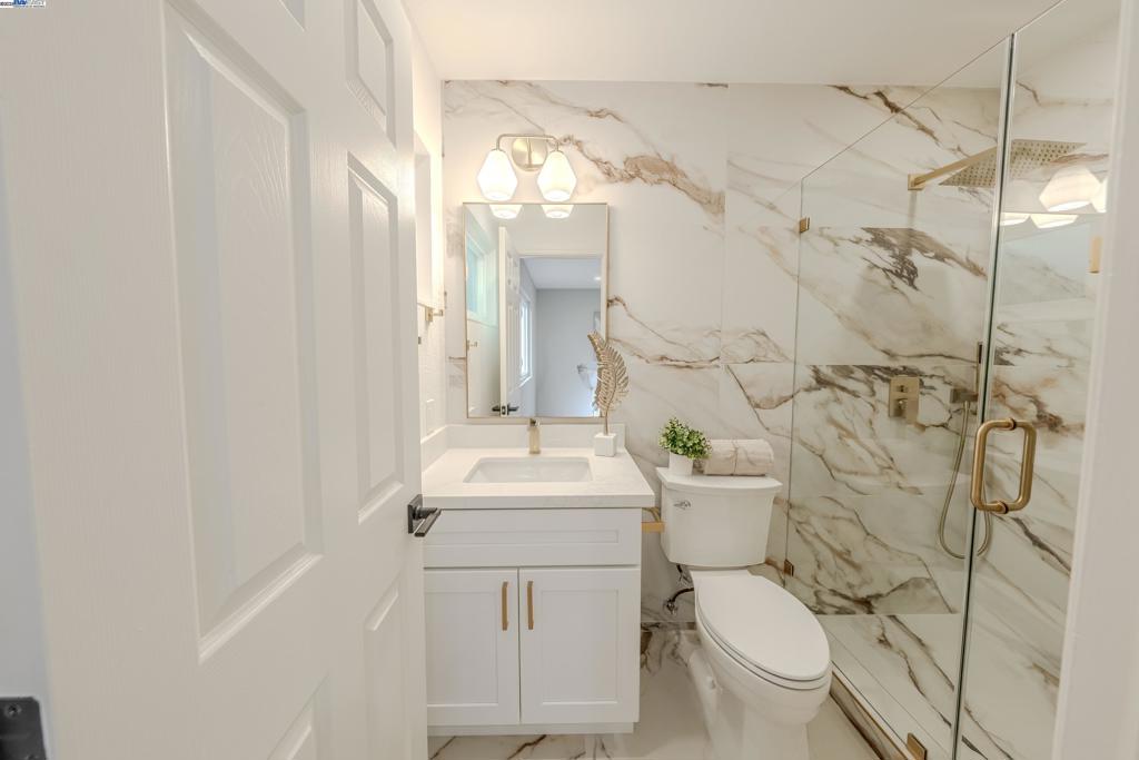 TWIN CREEKS AREA - Residential