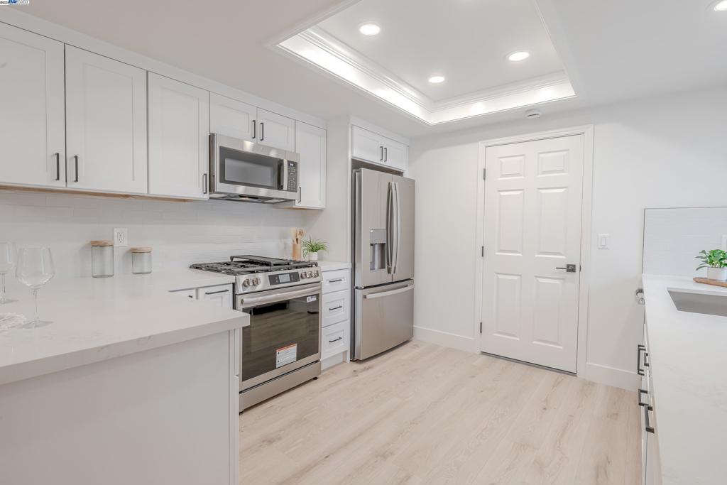 TWIN CREEKS AREA - Residential