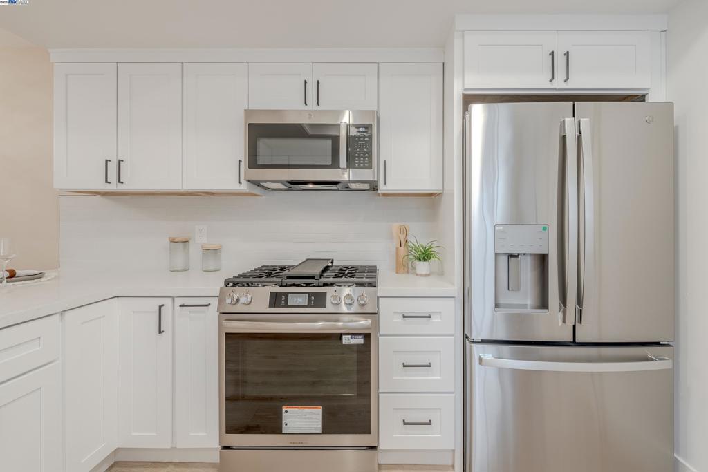 TWIN CREEKS AREA - Residential