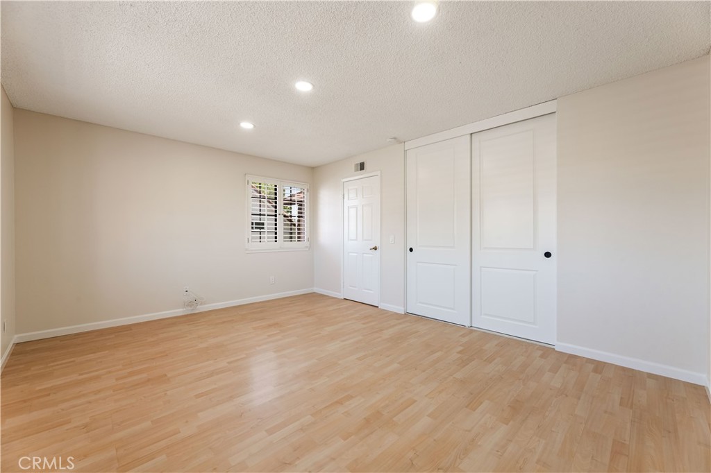 12065 Shadow Glen Ln
