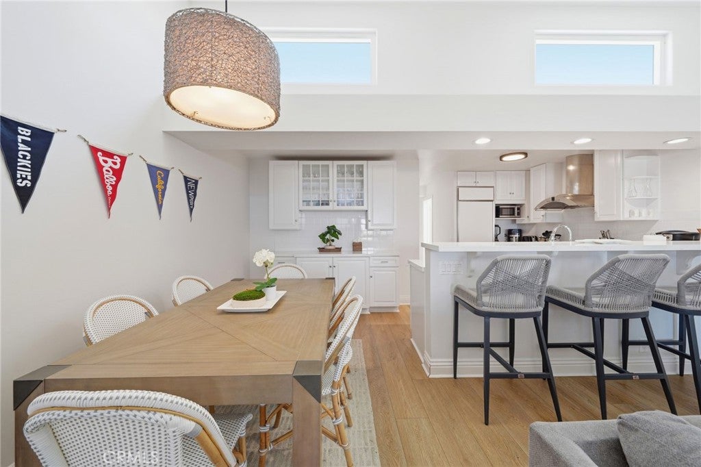 2202 W Oceanfront