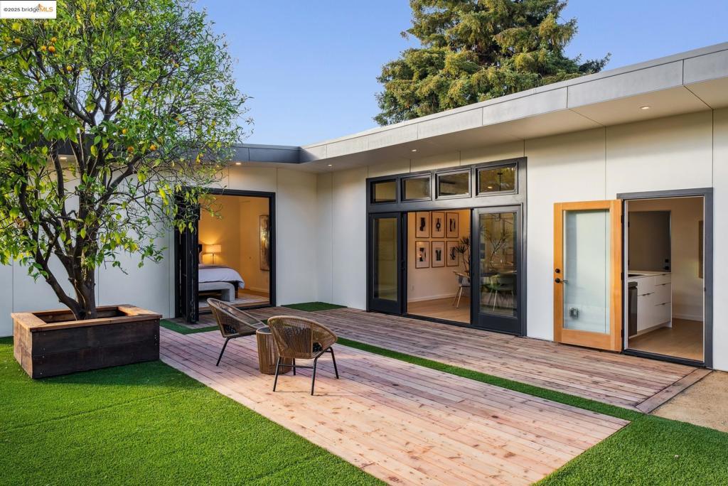 EL SOBRANTE - Residential