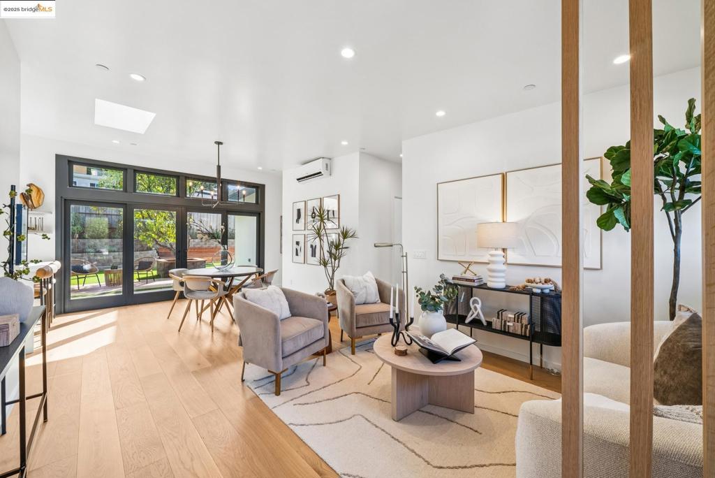 EL SOBRANTE - Residential
