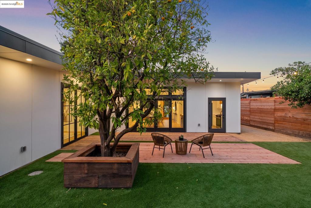 EL SOBRANTE - Residential