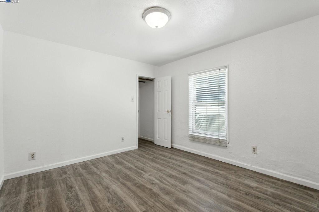 CENTRAL ALAMEDA - Residential Income