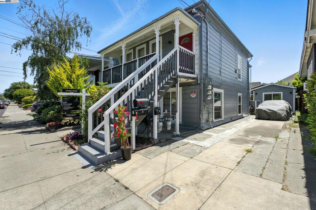 CENTRAL ALAMEDA - Residential Income